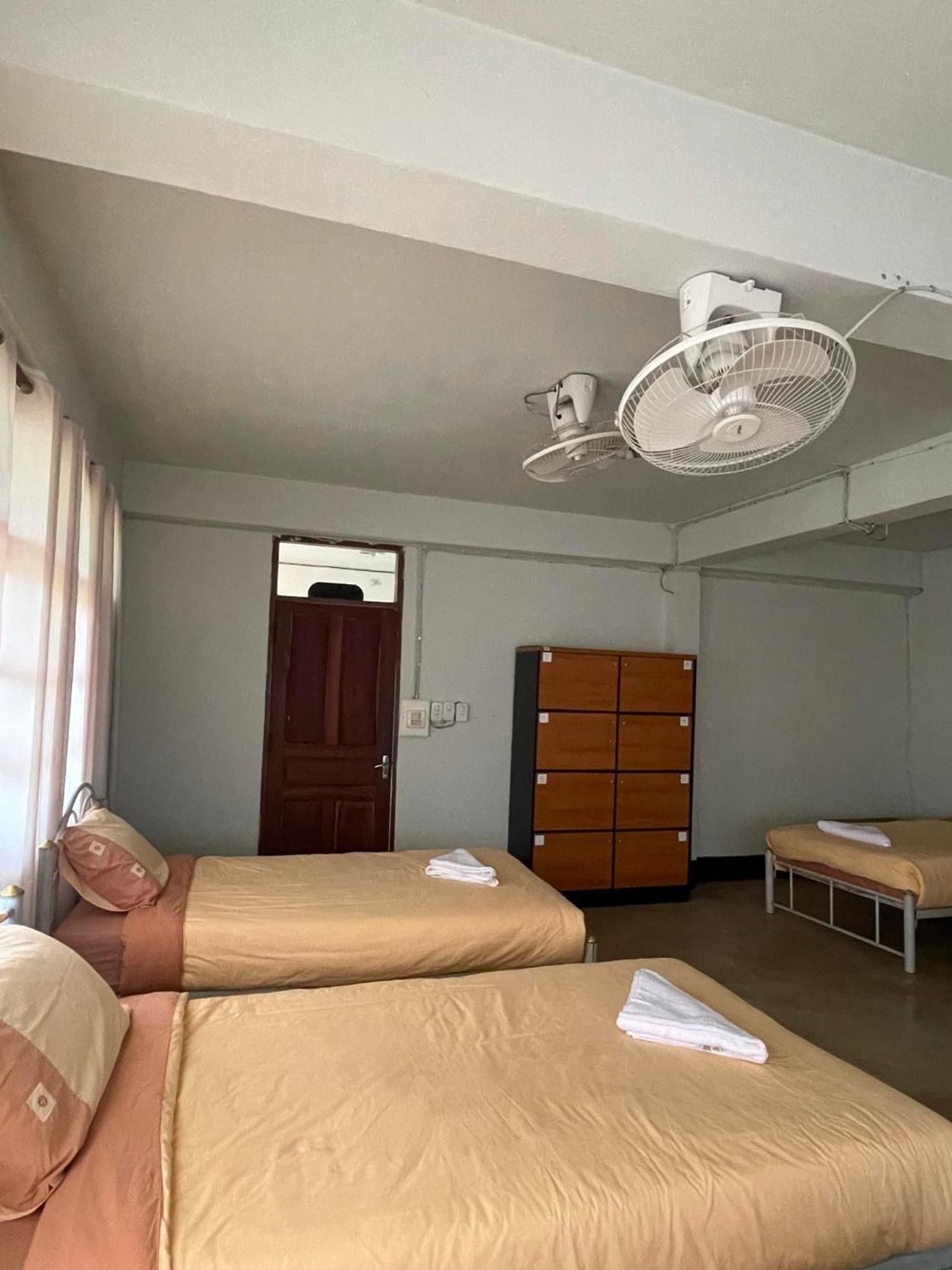 Thakhek Travel Lodge Exteriör bild